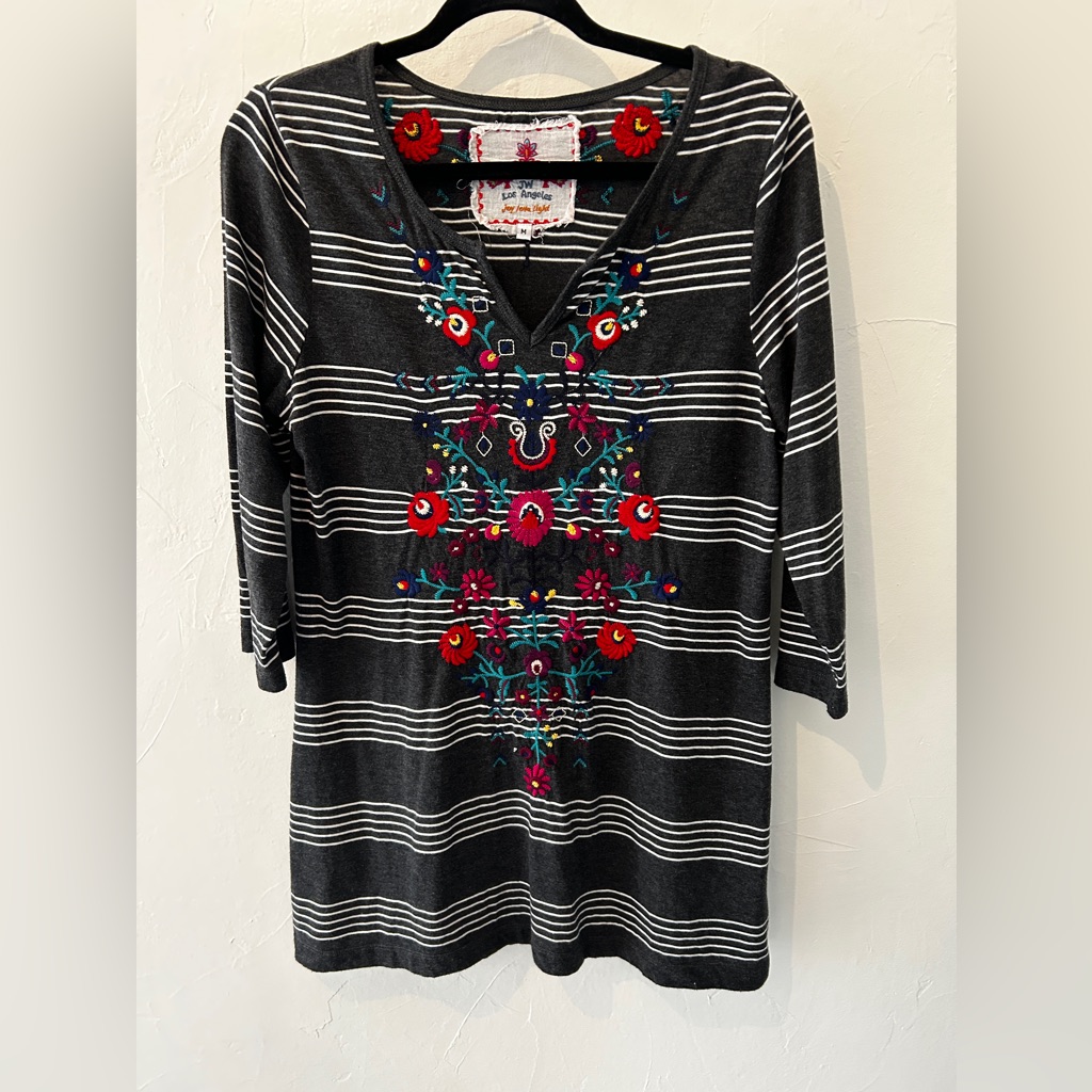 Johnny Was Jwla Floral Embroidered 3/4 Sleeve Shirt Top Navy Floral Size Medium